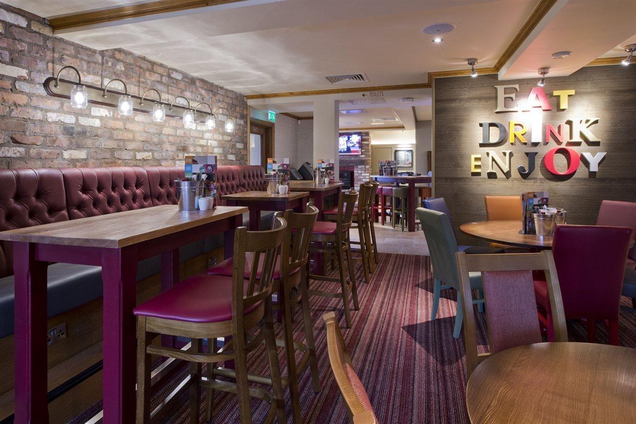 Premier Inn Premier Inn Bideford Exteriér fotografie