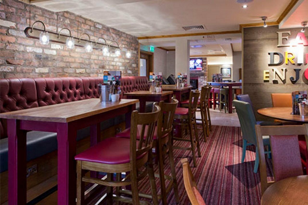 Premier Inn Premier Inn Bideford Exteriér fotografie