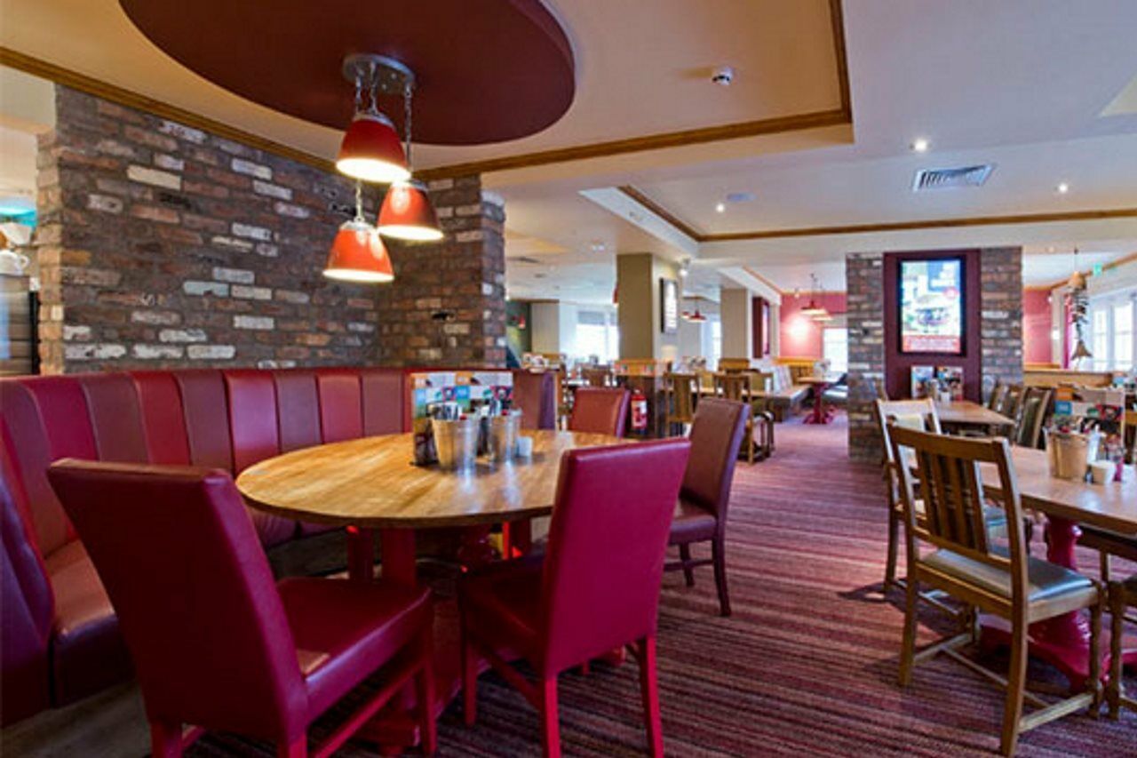Premier Inn Premier Inn Bideford Exteriér fotografie